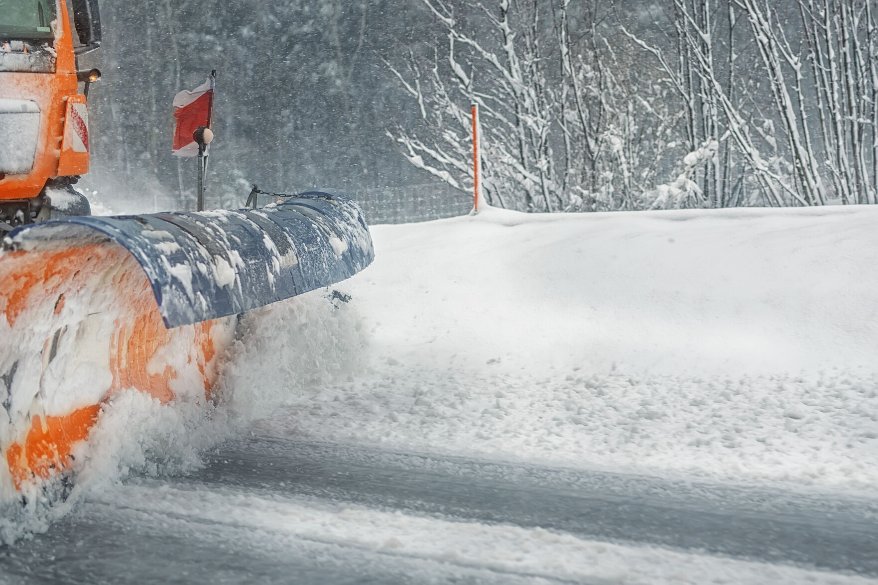 heavy snow plow.jpg